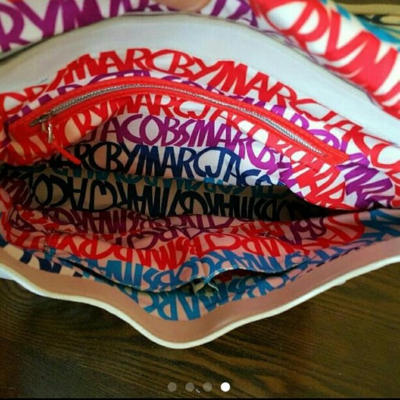 Marc Jacobs - Picture 3 of 3